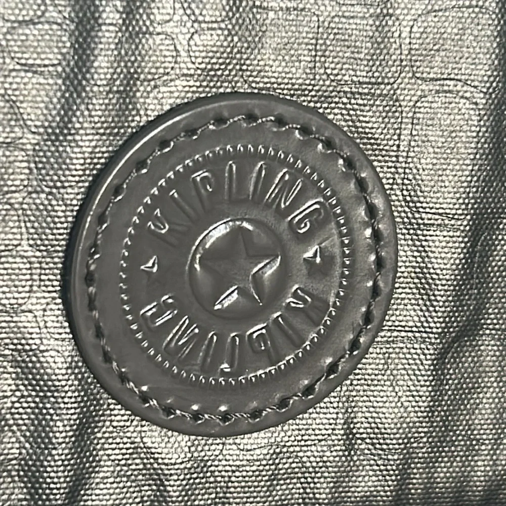 New Kipling Zuma Metallic Pewter Croc Embossed Crossbody Travel Organizer - Picture 2 of 13